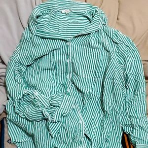 Stripped Long Sleeve Shirt